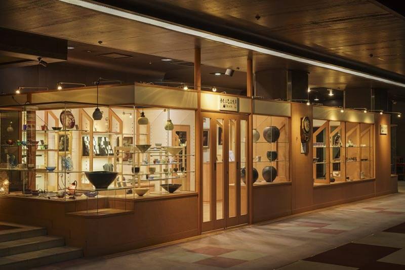 ◇ねじまき百貨店◇地元作家の作品を多く取り扱ったセレクトショップ｜奥道後 壱湯の守