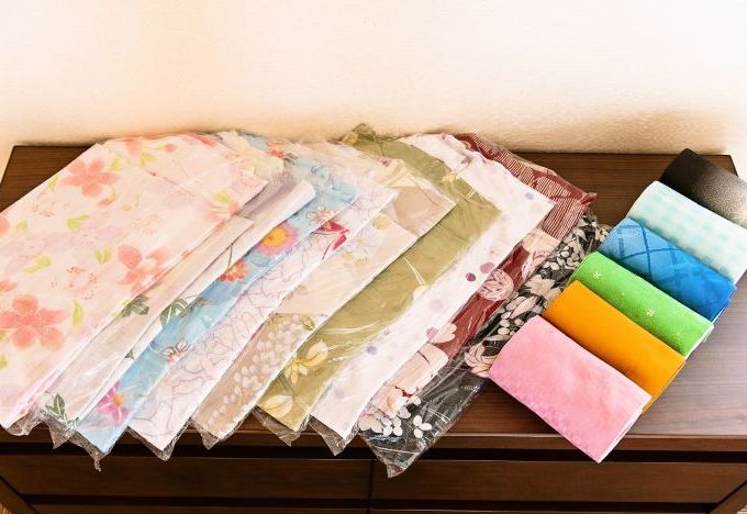 女性は色浴衣を選べるサービスも｜大室の杜　玉翠