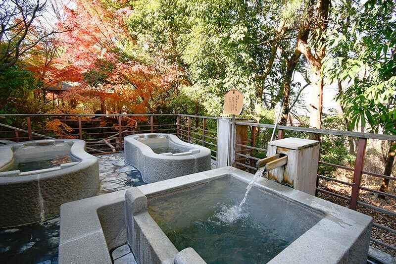 寝ながら入れる「ねたろうの湯」（男湯）