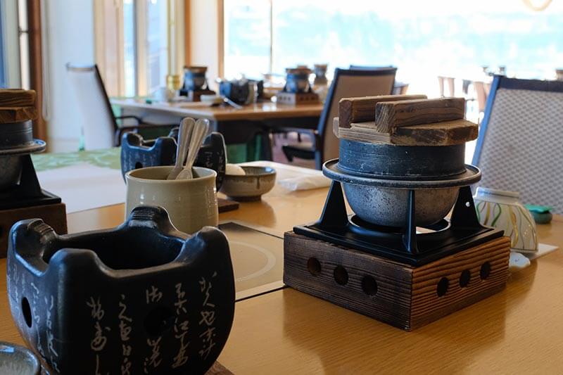 炊きたての釜飯をいただけます