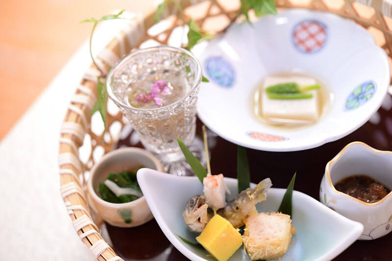 前菜の一例（画像提供：箱根強羅 白檀）