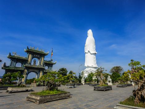 ダナン：レディブッダ