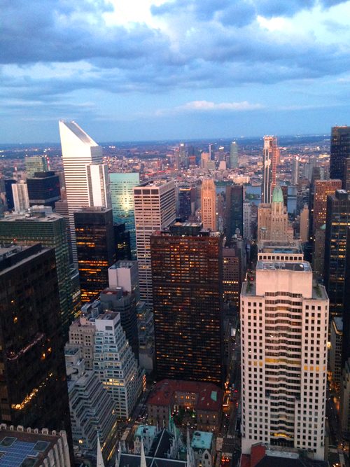 夕暮れ時のマンハッタン