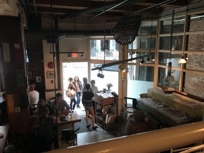 美味しいシーフードレストランにも行きました