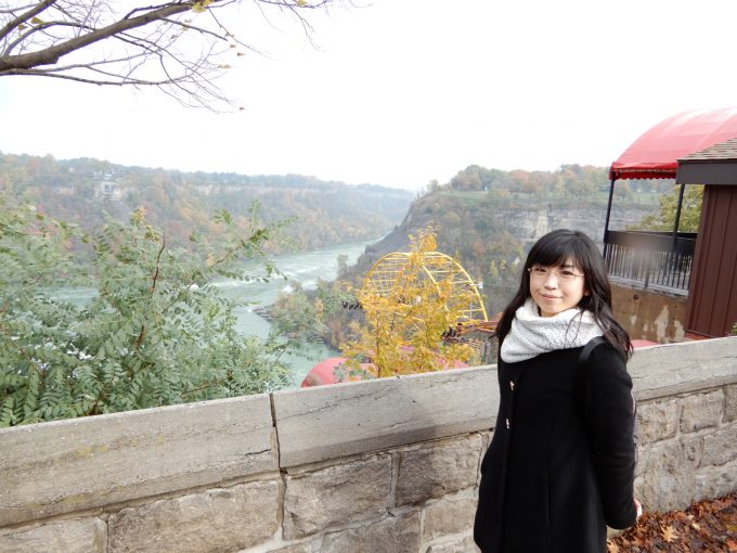 ナイアガラの滝　紅葉と