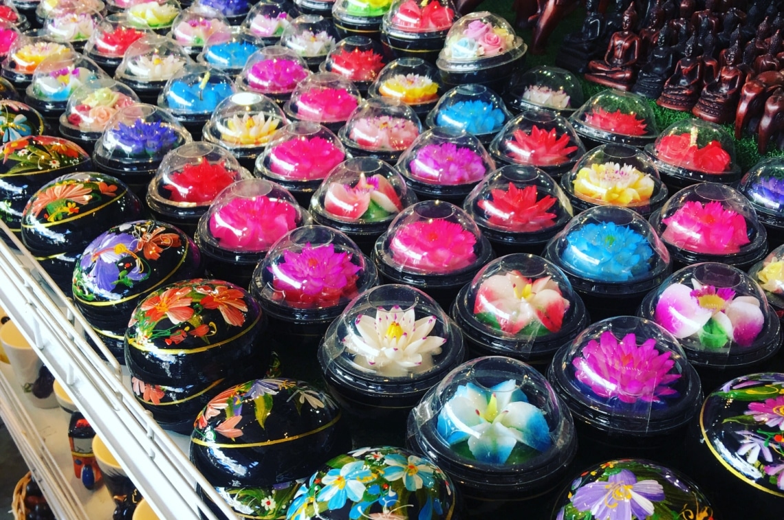 チャトチャックウィークエンドマーケット 花の石鹸