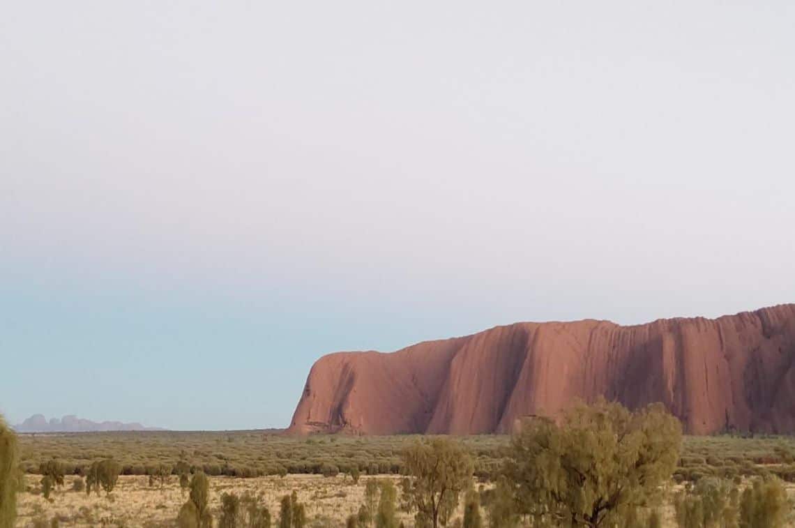 エアーズロック 日の出