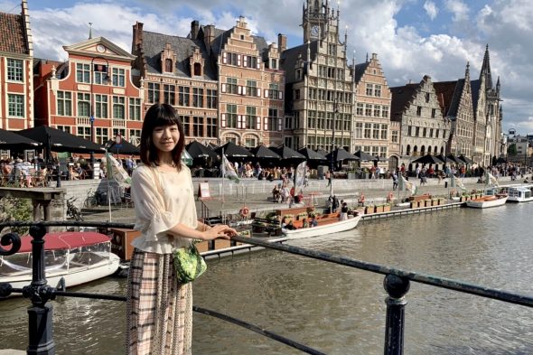 友人との思い出の卒業旅行中世の街並みが残る美しい都市へベルギー・オランダ 2ヵ国周遊の旅