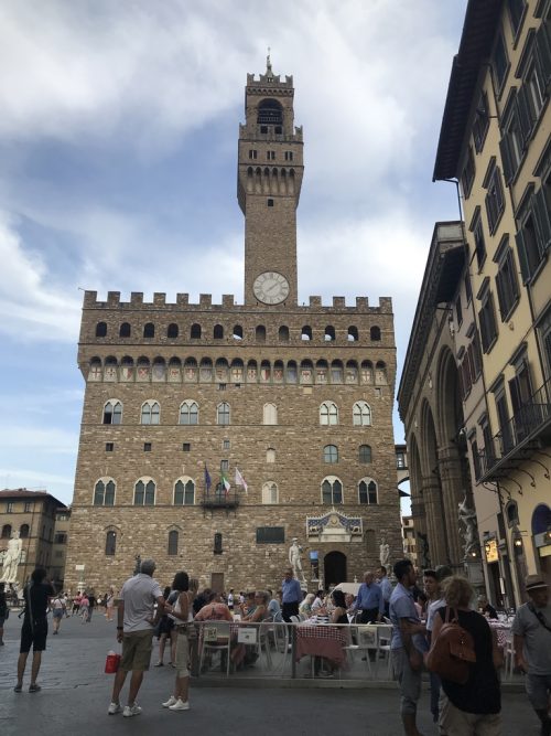 ヴェッキィオ宮殿