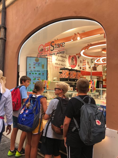 イタリアの町を楽しみました