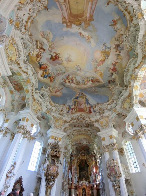 ヨーロッパで最も美しいと言われるヴィース教会