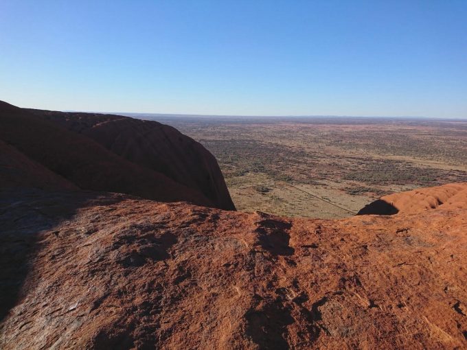 エアーズロック撮影　登山途中の周囲の景色
