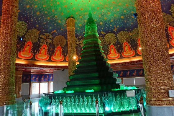 バンコクで3大寺院巡り 現地の文化 人々の優しさに触れた 充実の親子３日間の旅