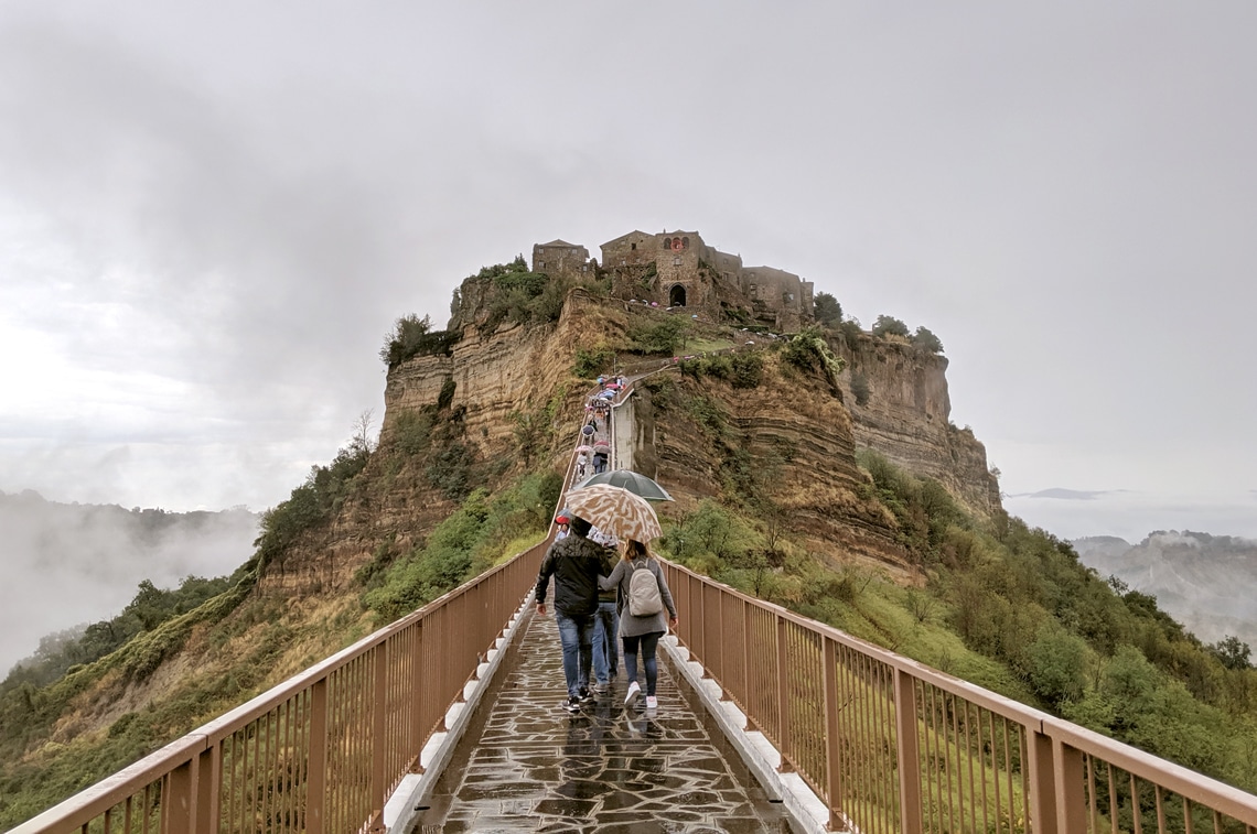 イタリアの天空の城と呼ばれている「チヴィタ」