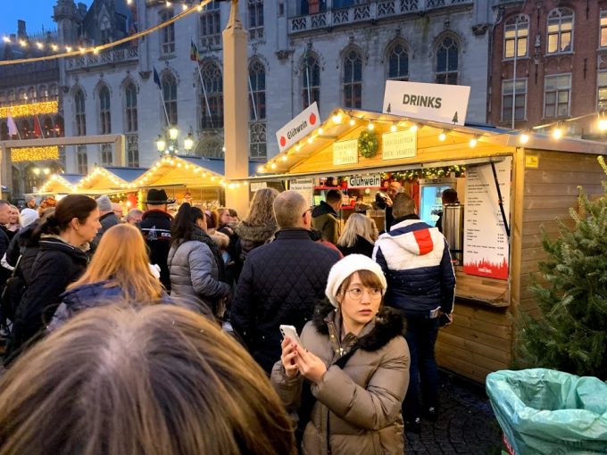 たくさんの人で賑わっていました