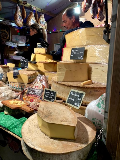 チーズの量り売りも美味しかったです！