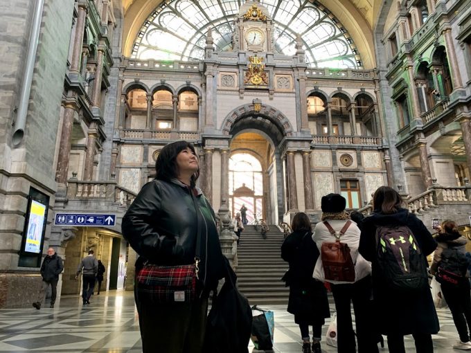 アントワープの駅舎