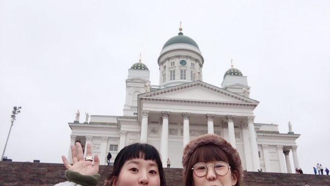 ヘルシンキ大聖堂をバックに撮影！