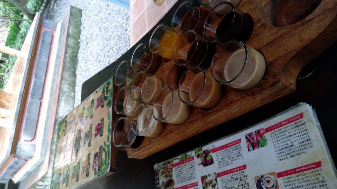 ジャコウネココーヒーのところで試飲したコーヒー達