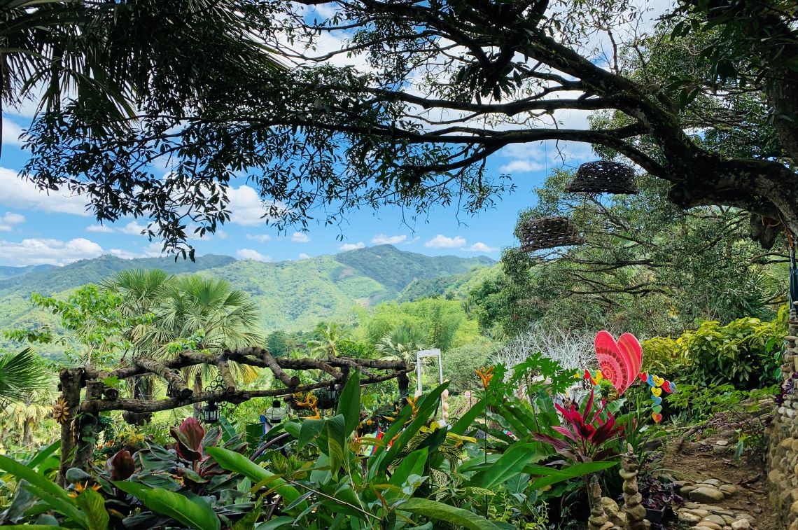 バランバンの丘