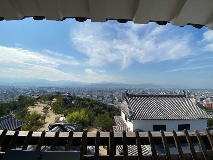 松本城の天守閣からの展望