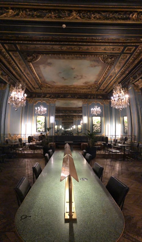 パリ スターバックスコーヒーオペラ店