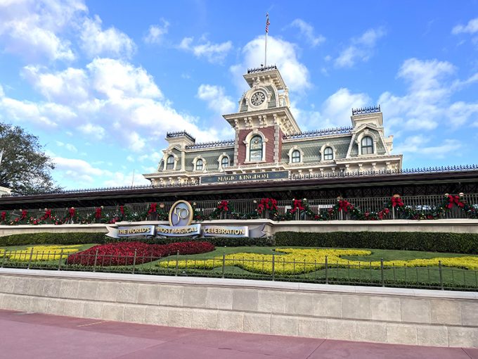 マジック・キングダム・パークの入り口