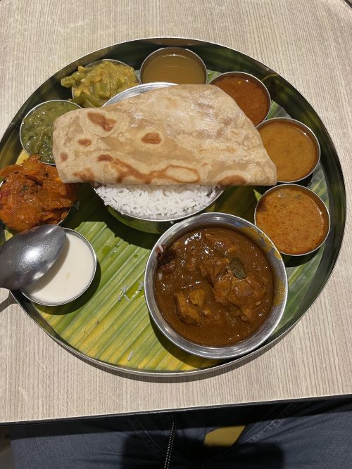 本当に辛い！インドカレー