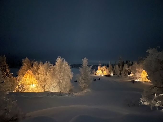 オーロラビレッジの美しい雪景色