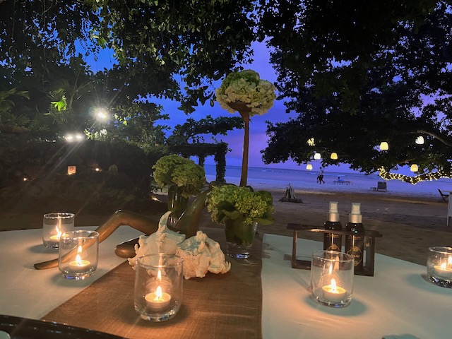 サマベ バリでのロマンチックディナー