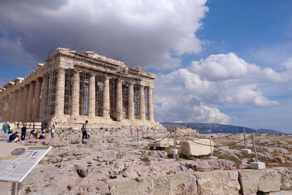 ギリシャの世界遺産や絶景を巡った感動の旅！アテネ&メテオラ&サントリーニ島7泊10日