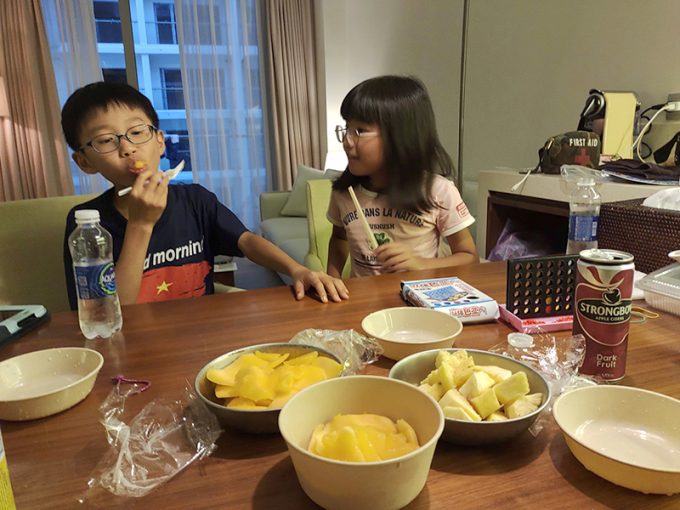 子供たちもたくさん食べていました