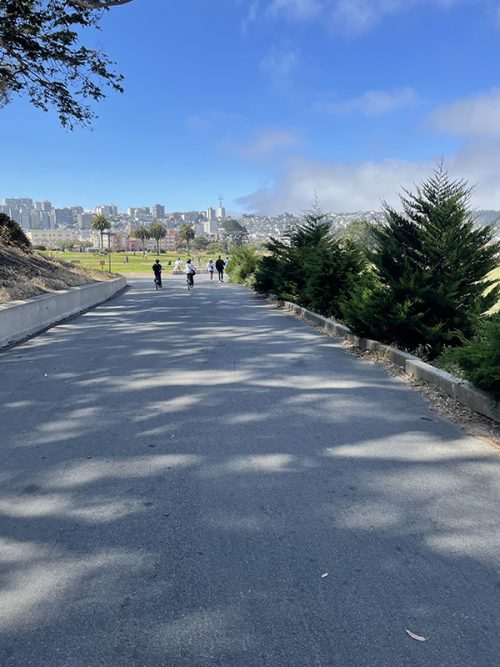 晴天の中サイクリング！