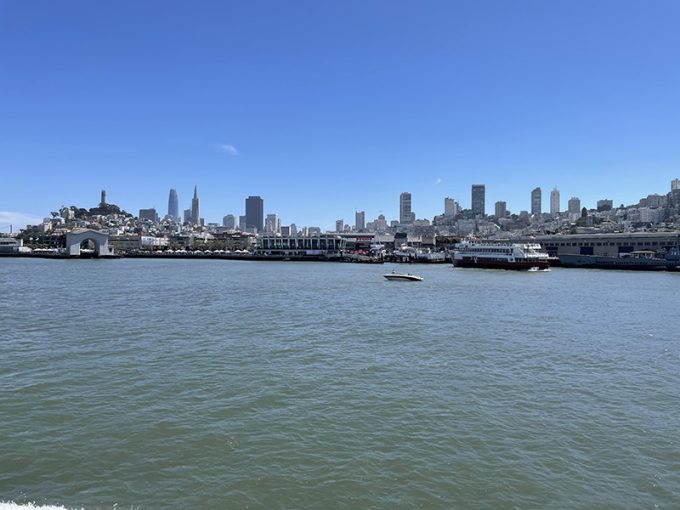 フェリーからの景色