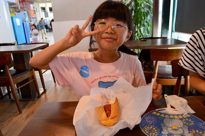 ハノイ空港にて食事