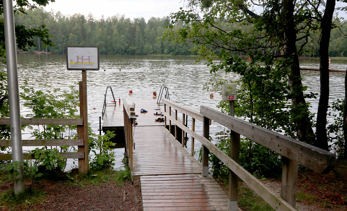ヘルシンキの湖にあるサウナ「クーシヤルヴィ」