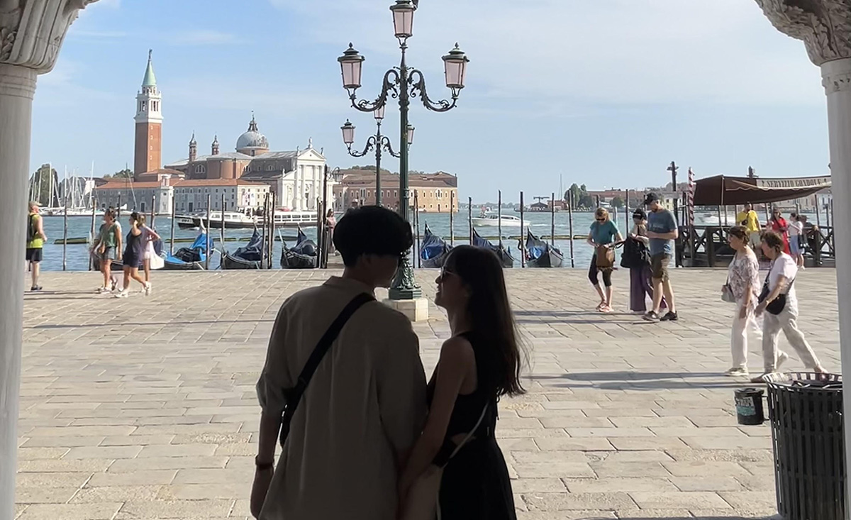 水の都ベネチアにて