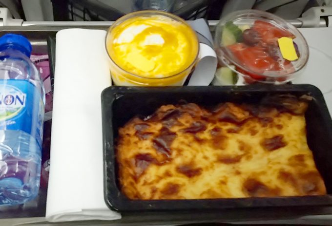 カタール航空の機内食