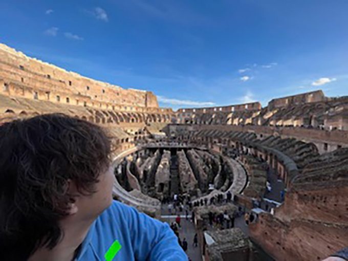 圧倒されたコロッセオ