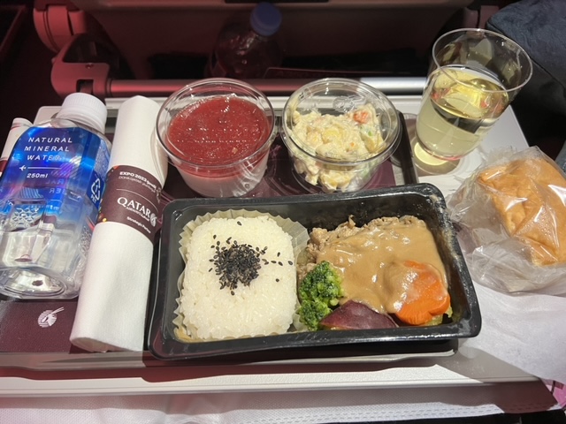 カタール航空 機内食