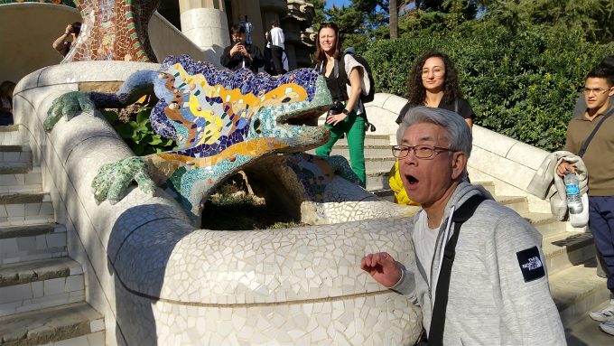 カラフルなトカゲのオブジェ