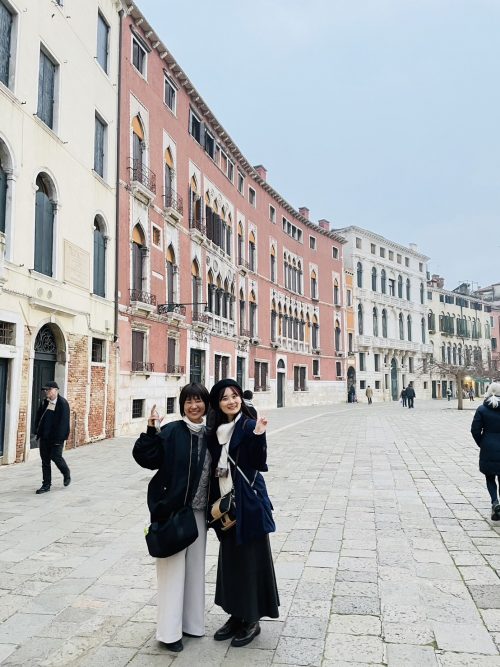 ベネチアでの散策途中に