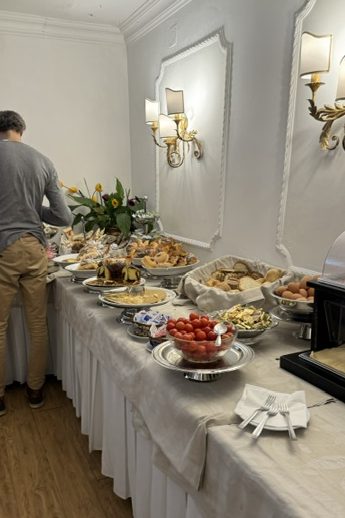 ホテル「トリノ」の朝食会場