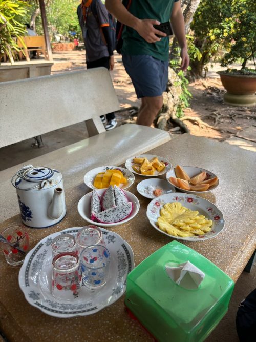 南国フルーツを食べ比べ