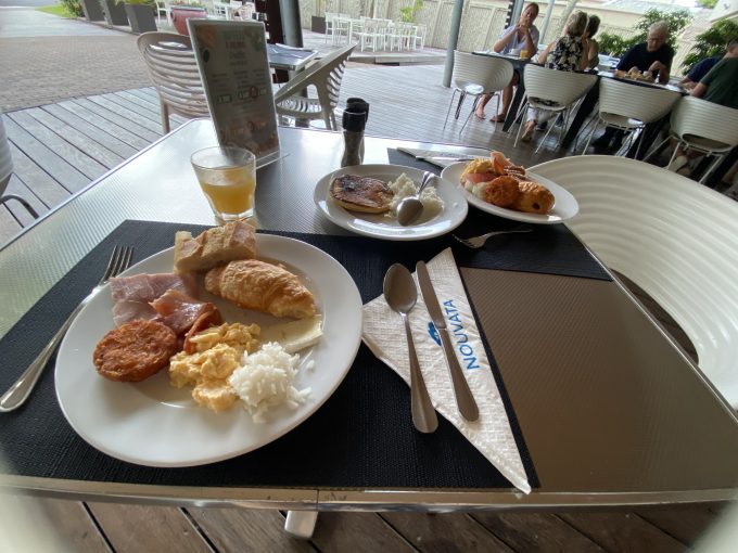 ル ヌバタの朝食ビュッフェ