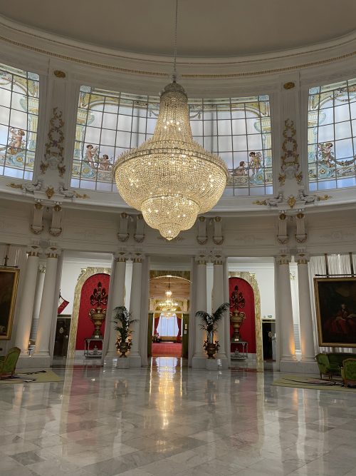 ホテルネグレスコ