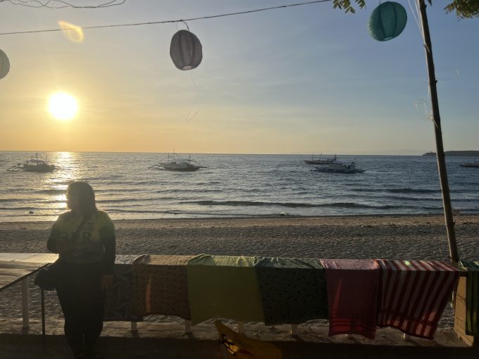 オスロブに到着！朝日を浴びて