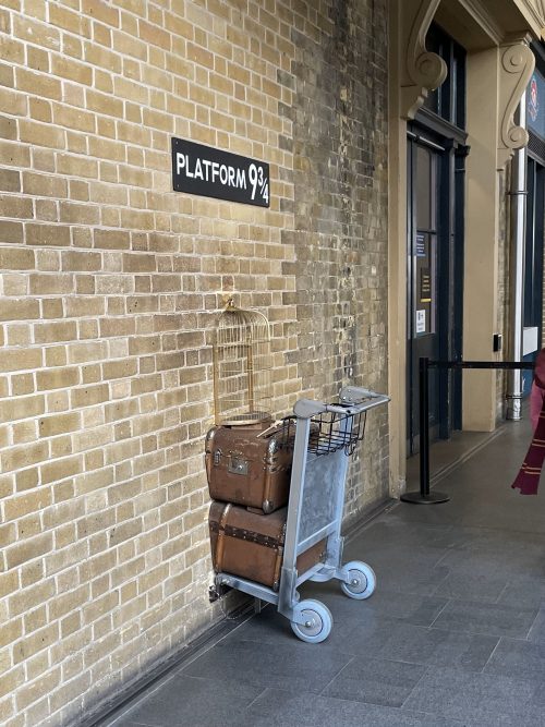 キングスクロス駅9 4分の3番線フォトスポット