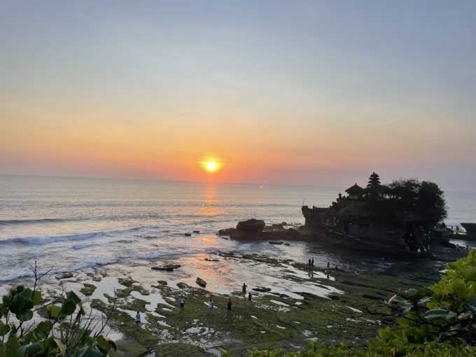 タナロット寺院 夕日