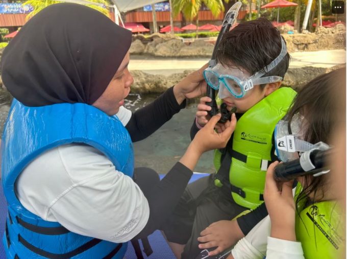 レインボーリーフ